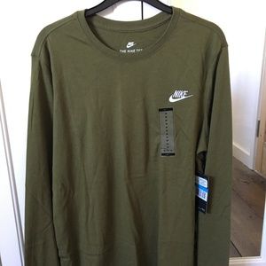 Nike Foundation Green Long-Sleeve Men T-shirt BNWT